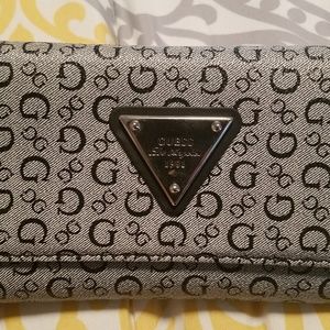 Guess wallet